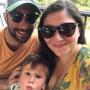 Meet your Posher, Simone